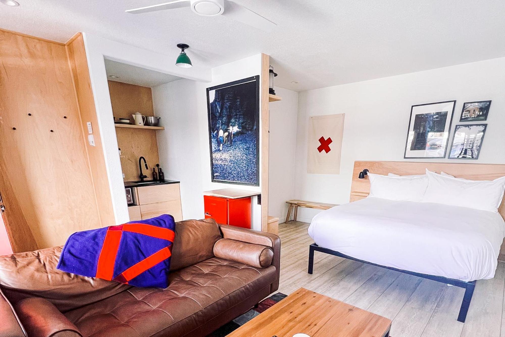 The Timberline Motel Лийдвил Екстериор снимка